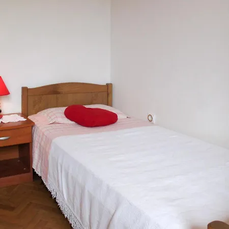 Jelena - Lbn407 Apartament Vinež